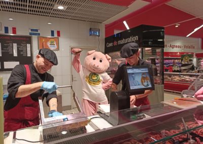 Les éleveurs Le Cochon de Bretagne au Leclerc Saint Grégoire (35) le samedi 5 novembre 2022